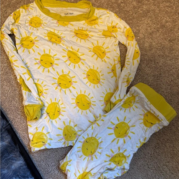Little Sleepies Other - Little Sleepies Sunburst Pajama Set - Yellow and White